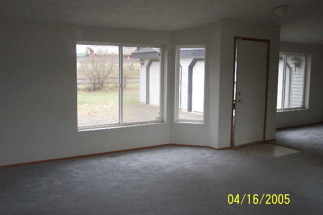 617 Front Street Cheney, WA 99004 - Photo 4 of 9
