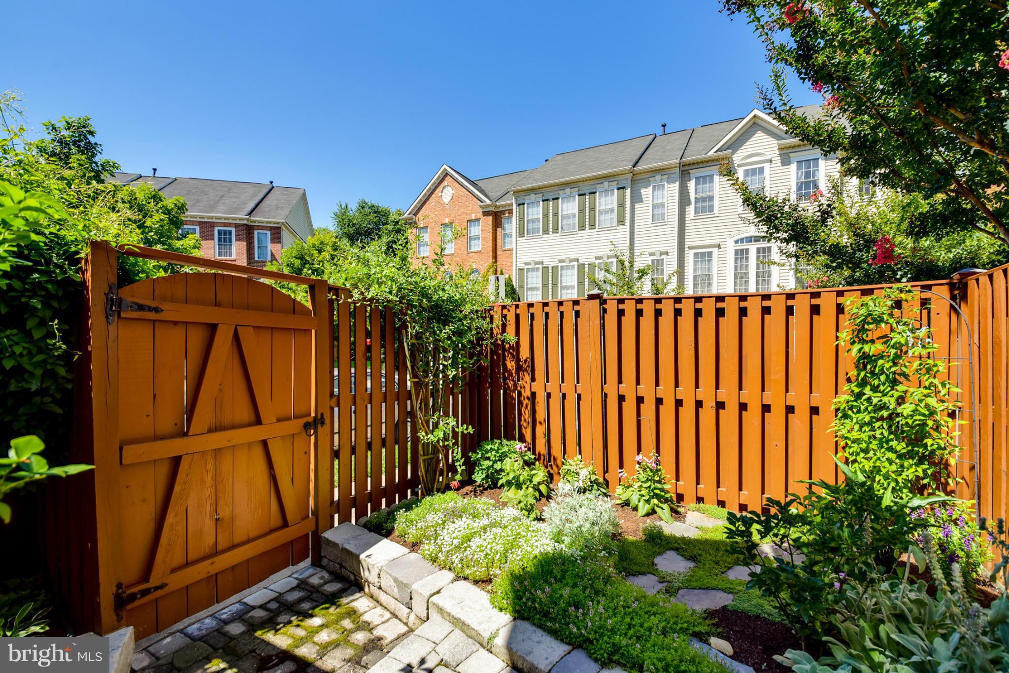 6481 Topsails Lane Springfield, VA 22150 - Photo 25 of 30 Fenced Backyard
