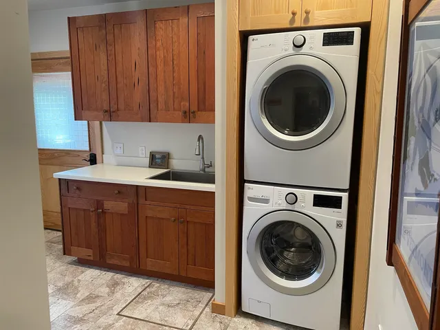 $650,000 | 3630 Highway 103, Chester, VT 05143