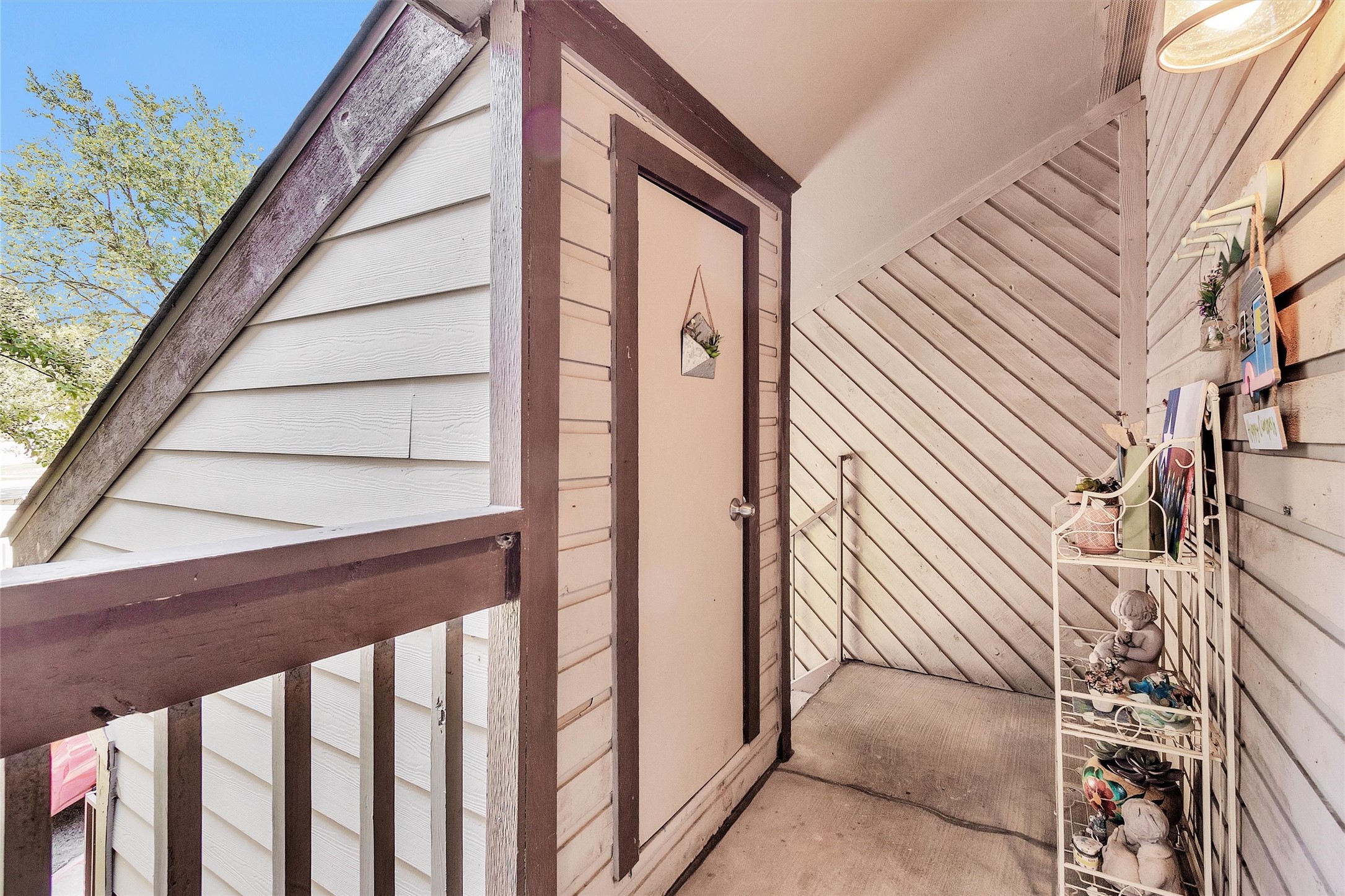 12900 Walden Road, Unit 814H Montgomery, TX 77356 - Photo 4 of 39 View from the front door to the stairs