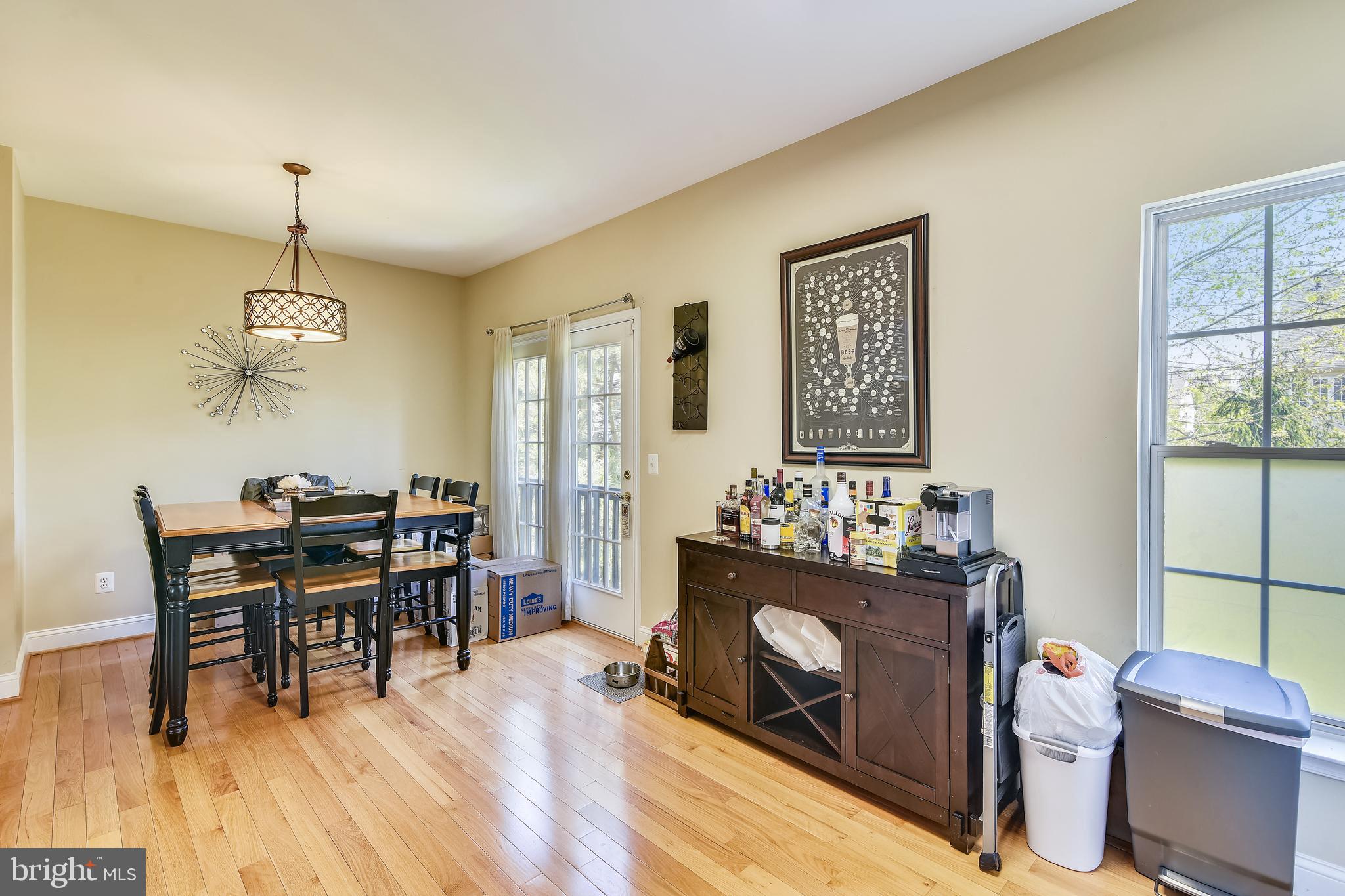 19206 Sweig Terrace Leesburg, VA 20176 - Photo 15 of 84 Large breakfast room