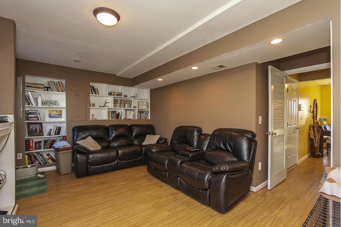 19206 Sweig Terrace Leesburg, VA 20176 - Photo 4 of 84 Earlier photo of furnished 1st floor family room