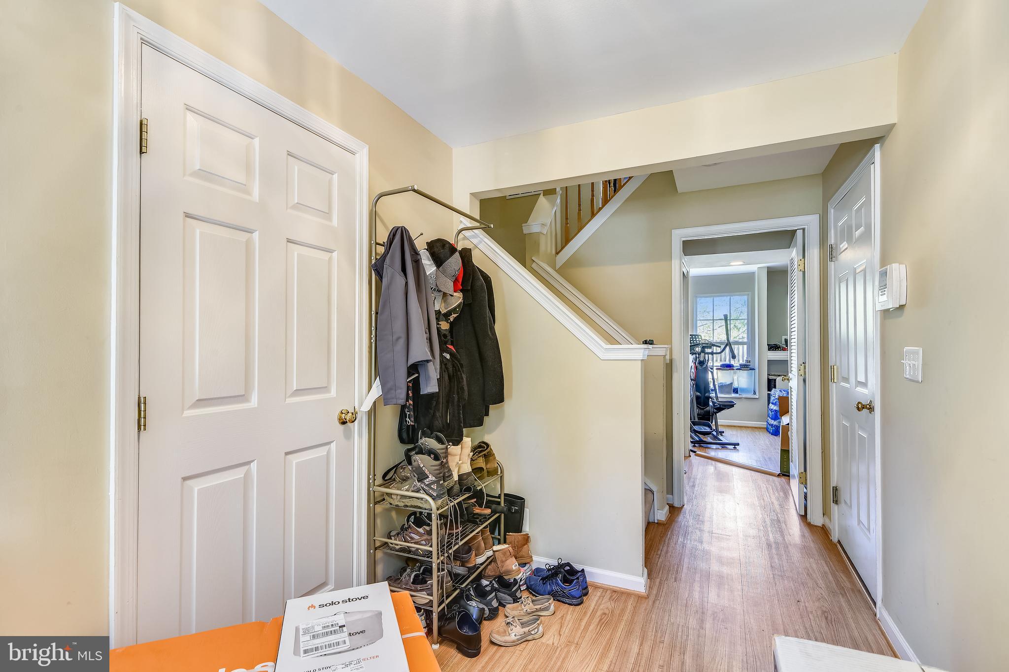 19206 Sweig Terrace Leesburg, VA 20176 - Photo 5 of 84 Entry level with wood floors