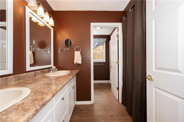 $499,900 | 176 Forest Meadow Lane, Clemmons, NC 27012