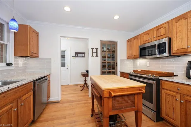 $499,900 | 176 Forest Meadow Lane, Clemmons, NC 27012