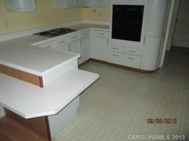 219 Potter Road Monroe, NC 28110 - Photo 4 of 8 Gallery Image 4
