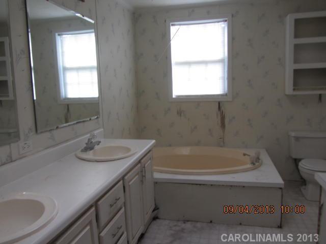 219 Potter Road Monroe, NC 28110 - Photo 8 of 8 Gallery Image 8