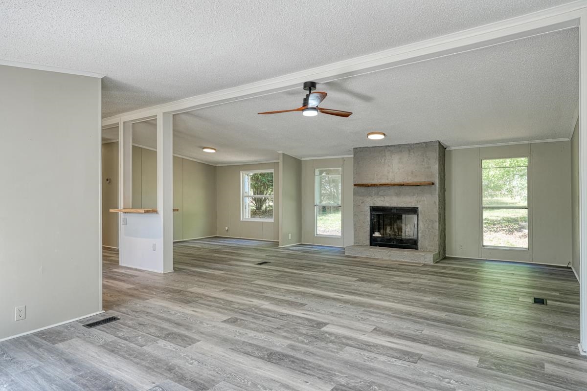 124 Sulphur Springs Road Chesnee, SC 29323 - Photo 2 of 28