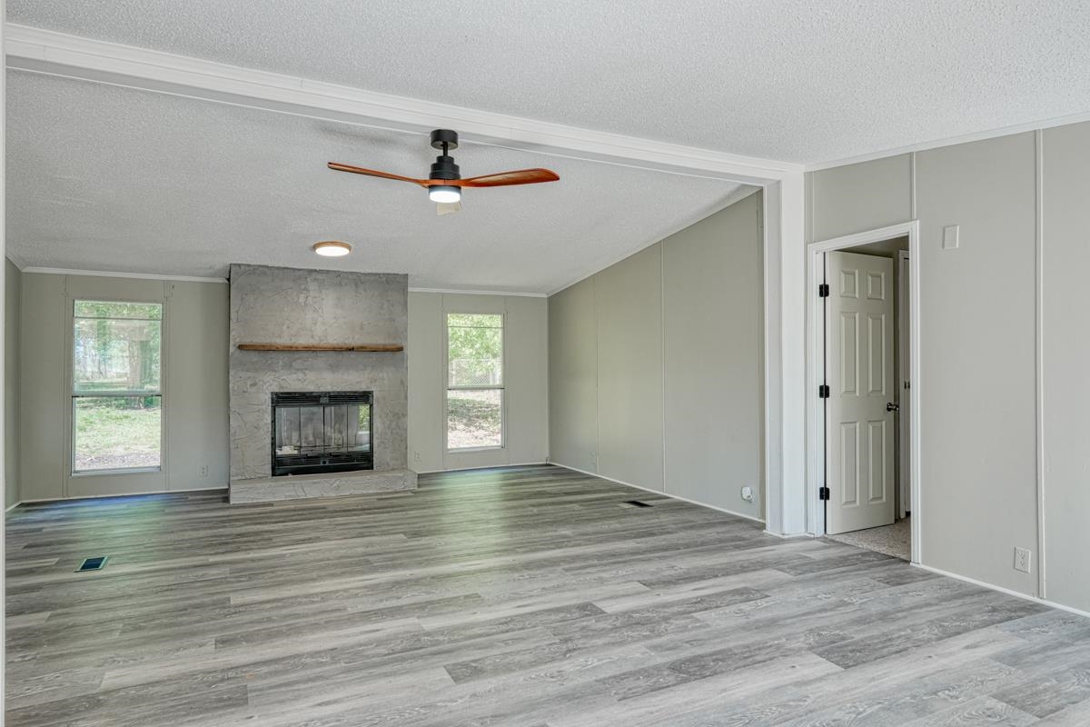 124 Sulphur Springs Road Chesnee, SC 29323 - Photo 3 of 28
