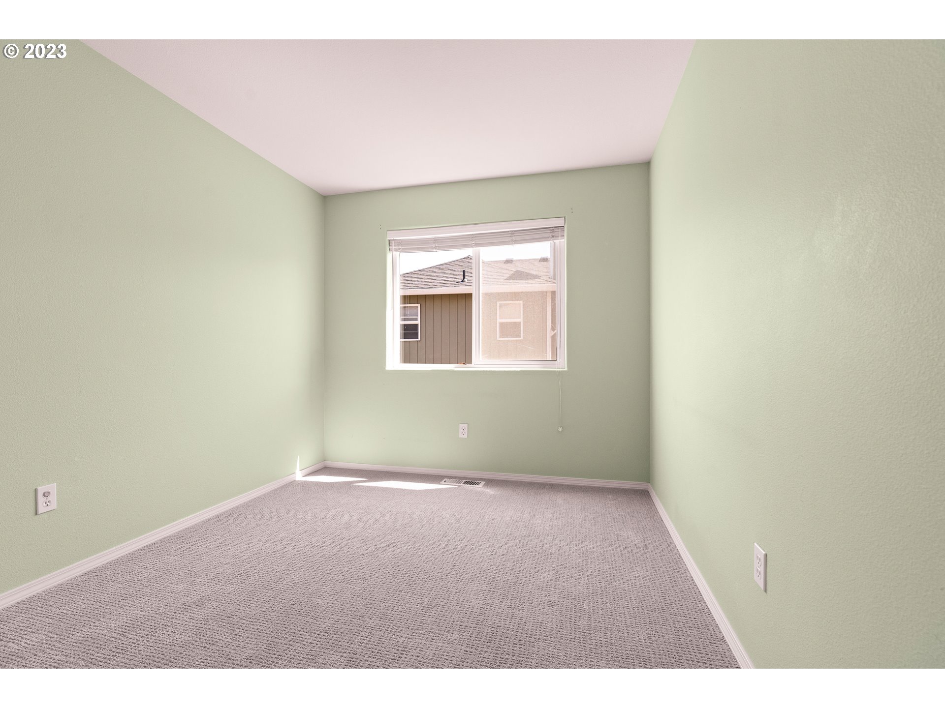 15834 Northwest Rondos Drive Portland, OR 97229 - Photo 28 of 41 Gallery Image 28