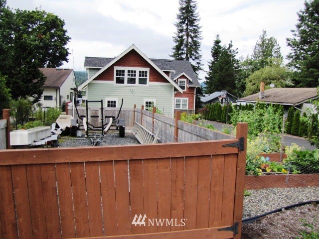 263 Friday Creek Road Bellingham, WA 98229 - Photo 16 of 21