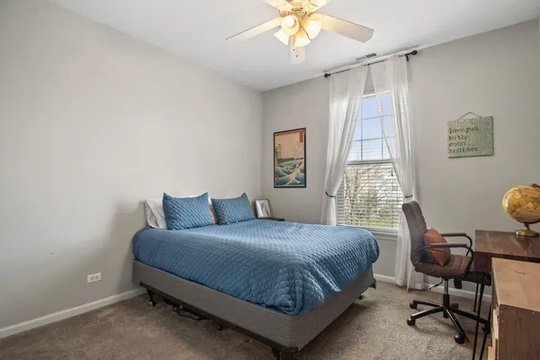 $284,900 | 108 Schneider Court, Unit 108, North Aurora, IL 60542