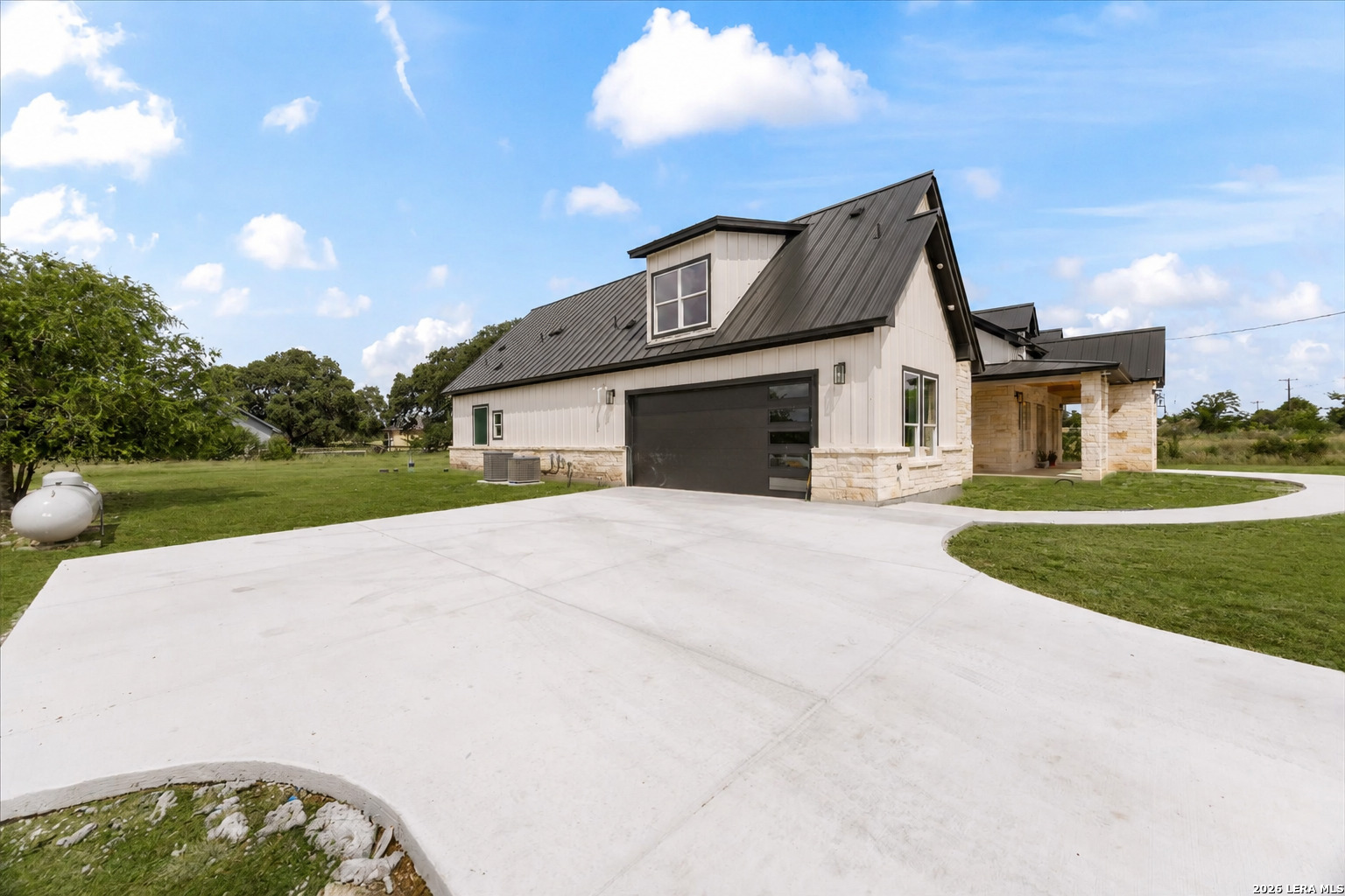 1438 Bottle Springs Road Bandera, TX 78003 - Photo 3 of 58