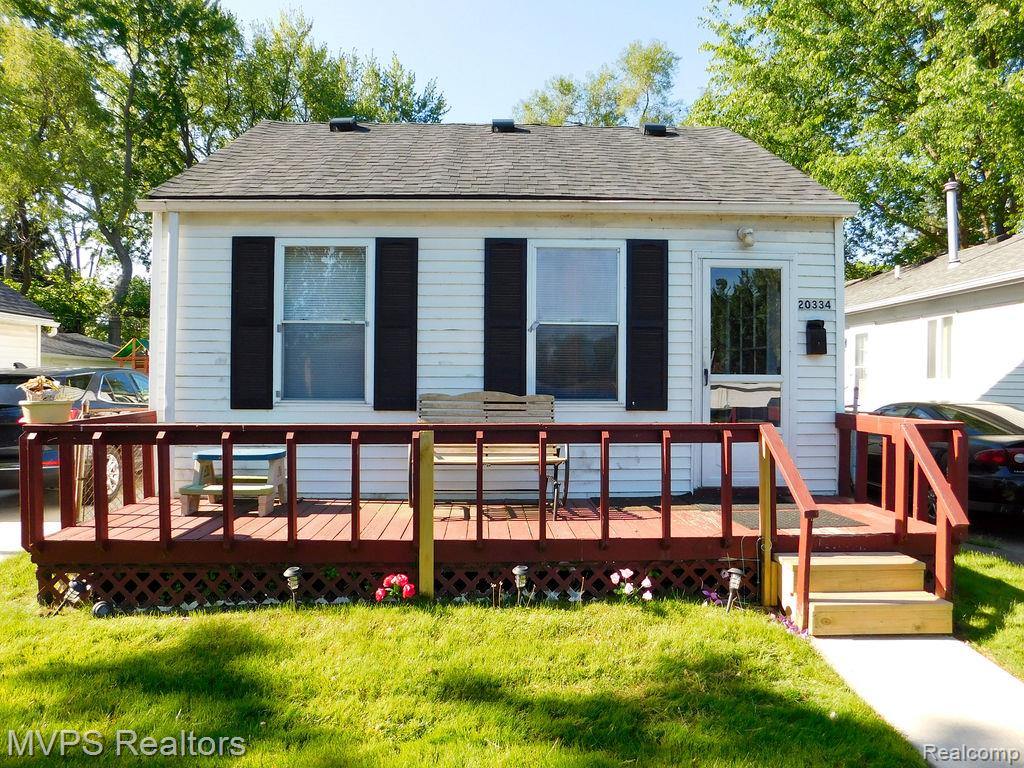 20334 East 8 Mile Road Harper Woods, MI 48225 - Photo 1 of 3