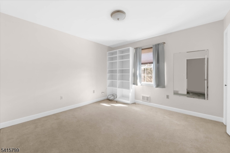 300 Old York Road Flemington, NJ 08822 - Photo 19 of 32