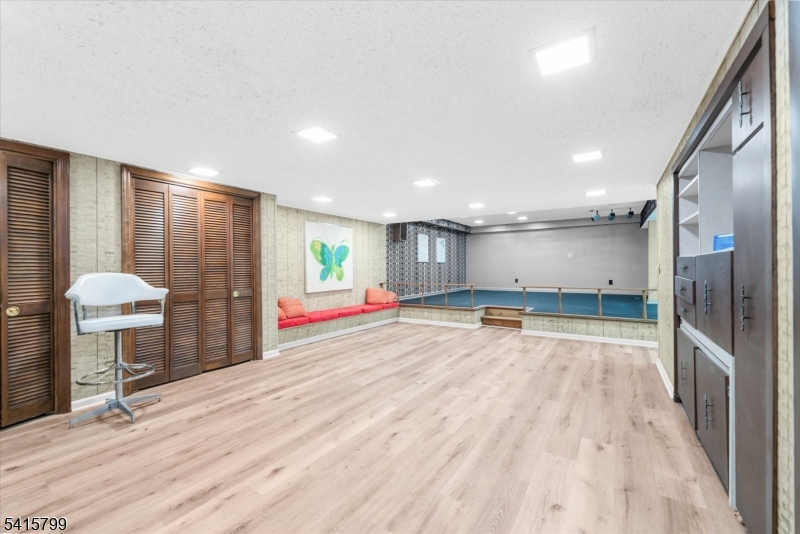 300 Old York Road Flemington, NJ 08822 - Photo 23 of 32