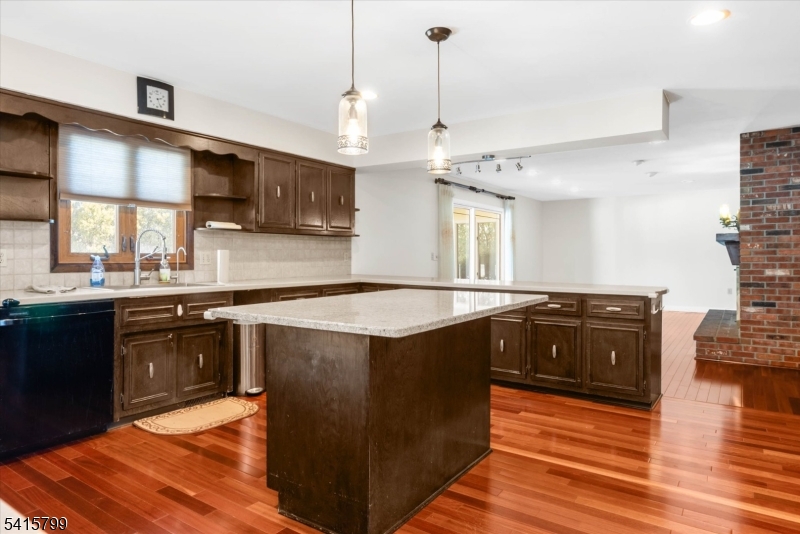 300 Old York Road Flemington, NJ 08822 - Photo 6 of 32