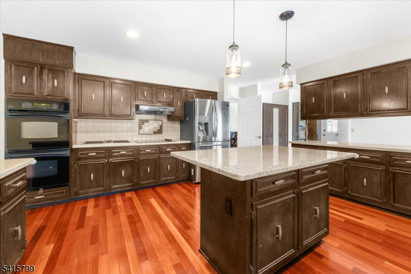 300 Old York Road Flemington, NJ 08822 - Photo 7 of 32