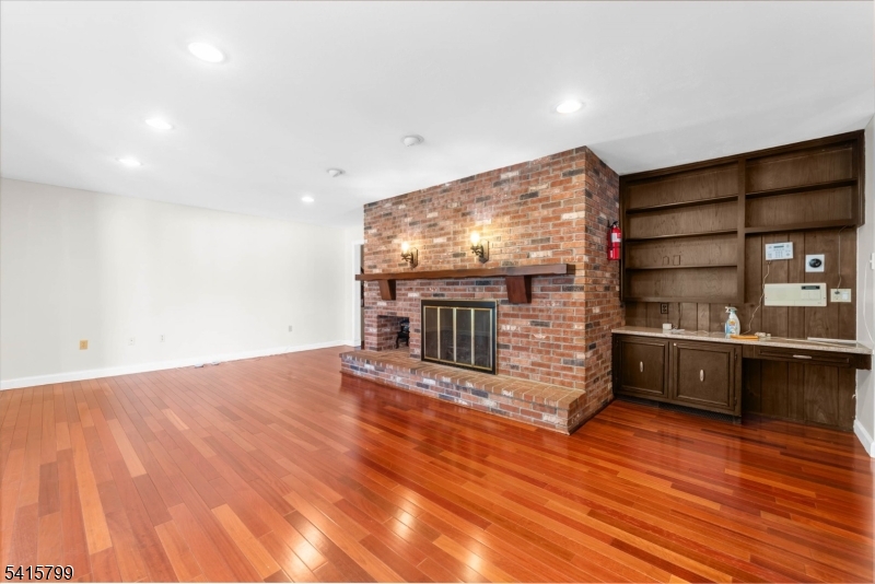 300 Old York Road Flemington, NJ 08822 - Photo 10 of 32