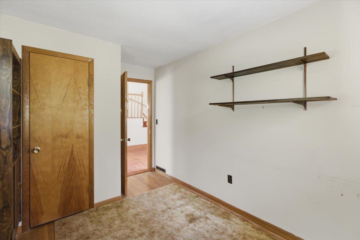 166 Cardinal Lane Bennington, VT 05201 - Photo 25 of 48