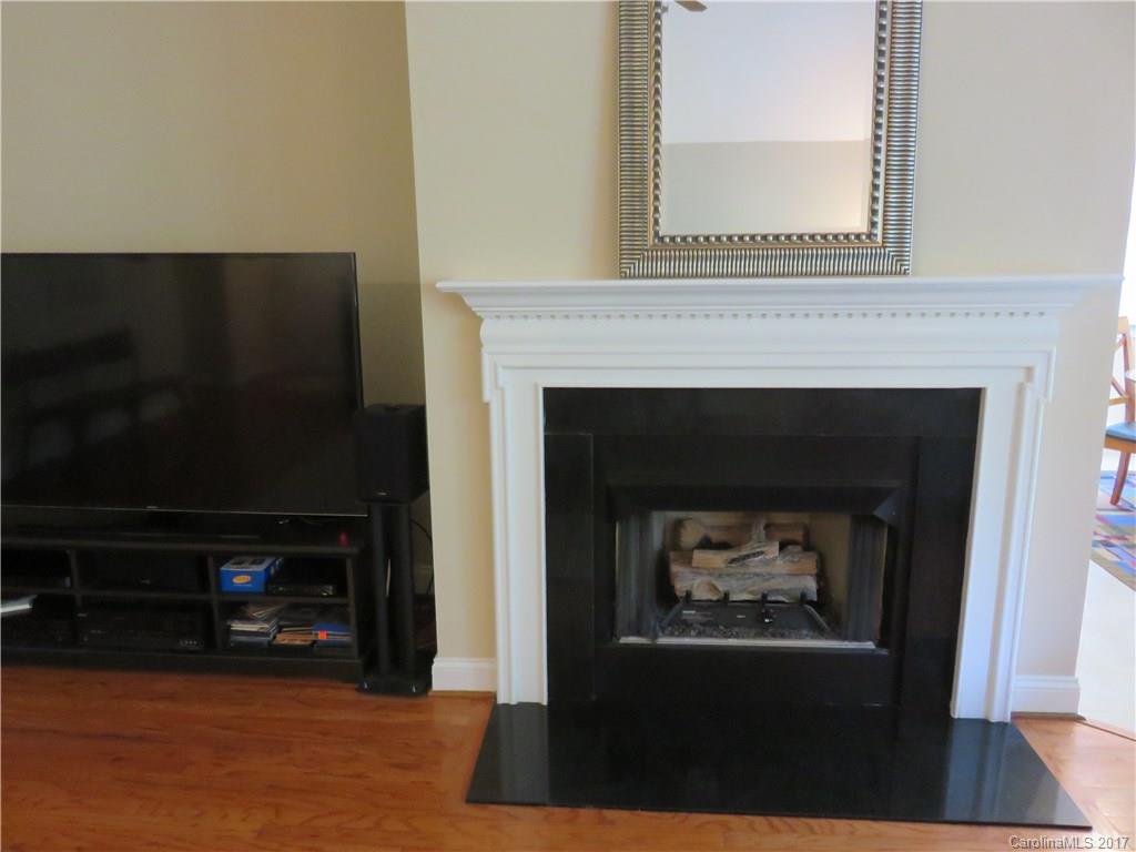 5601 Fairview Road Charlotte, NC 28209 - Photo 4 of 21