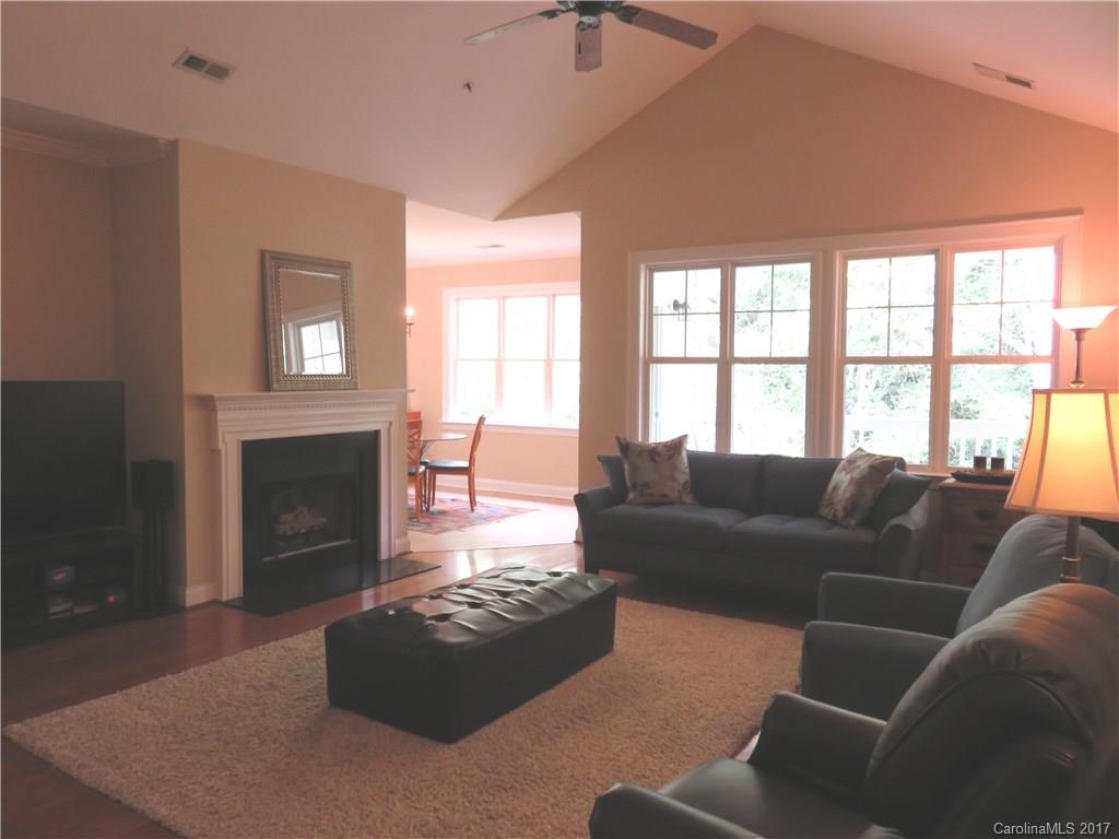 5601 Fairview Road Charlotte, NC 28209 - Photo 6 of 21