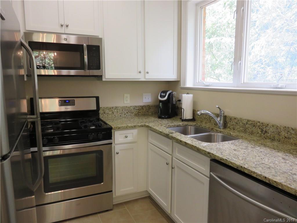 5601 Fairview Road Charlotte, NC 28209 - Photo 8 of 21