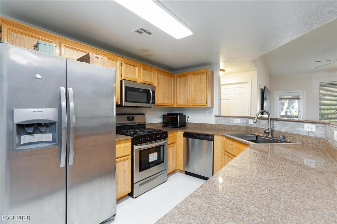 9975 Peace Way, Unit 2138 Las Vegas, NV 89147 - Photo 15 of 33