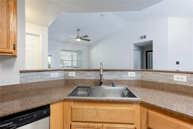 $275,000 | 9975 Peace Way, Unit 2138, Las Vegas, NV 89147