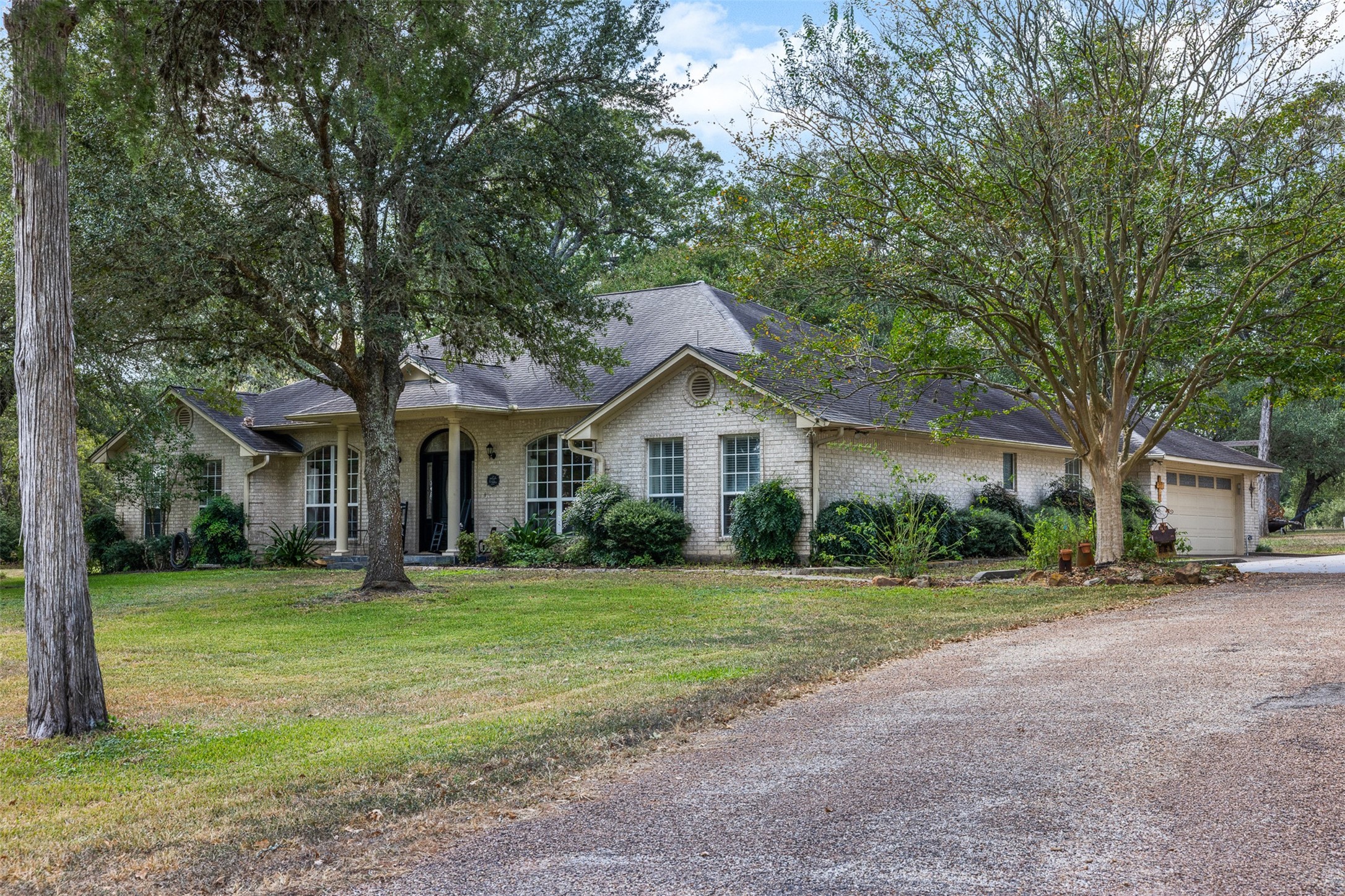 1440 Highway 237 Round Top, TX 78954 - Photo 2 of 29
