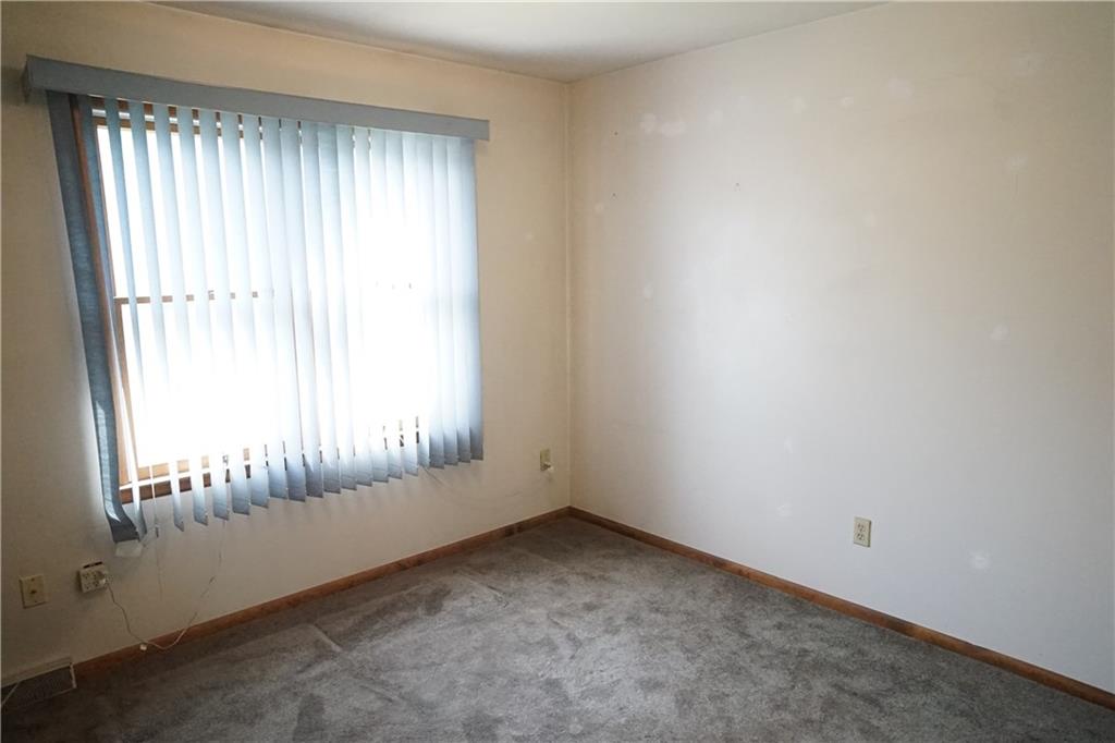 492 Whitestown Road Butler, PA 16001 - Photo 15 of 24