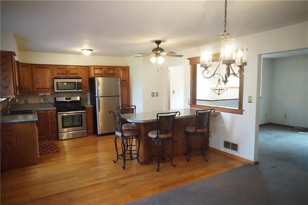 492 Whitestown Road Butler, PA 16001 - Photo 5 of 24
