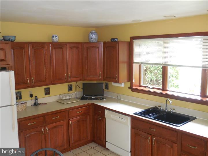 647 West Sproul Road Springfield, PA 19064 - Photo 8 of 15 Kitchen