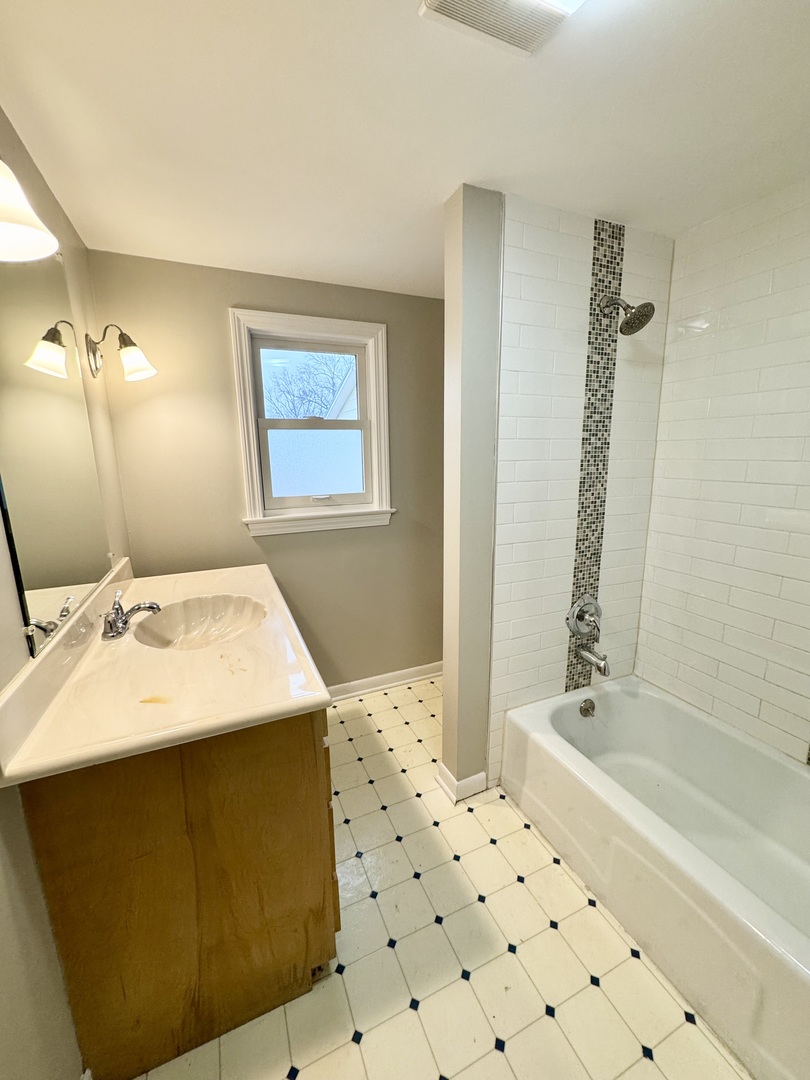 3006 Willardshire Road Joliet, IL 60431 - Photo 14 of 24