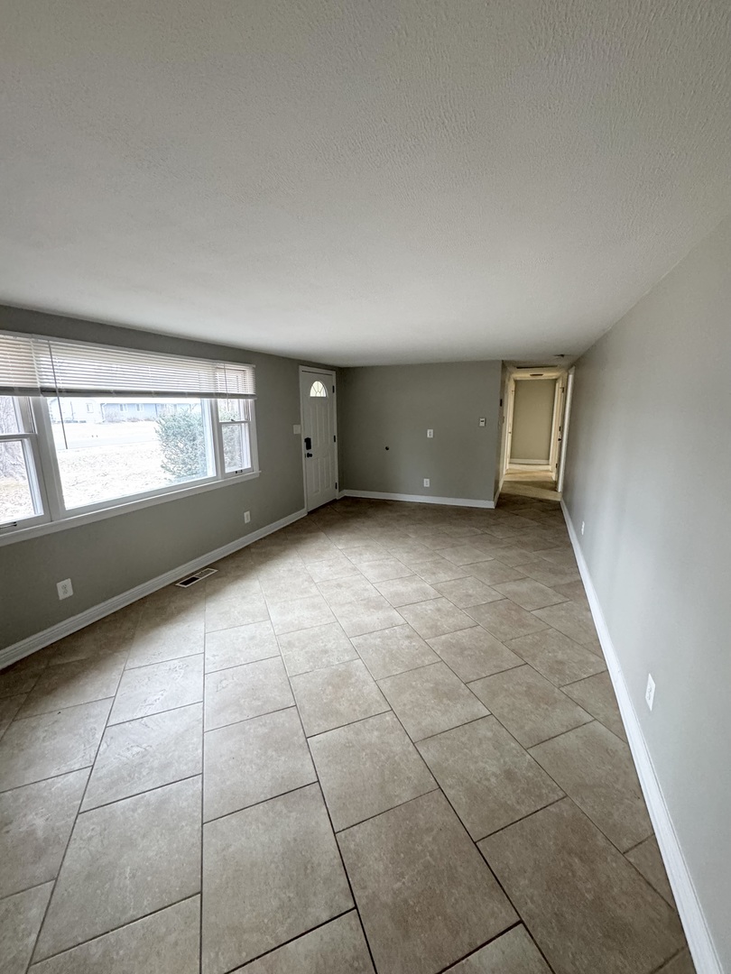 3006 Willardshire Road Joliet, IL 60431 - Photo 3 of 24