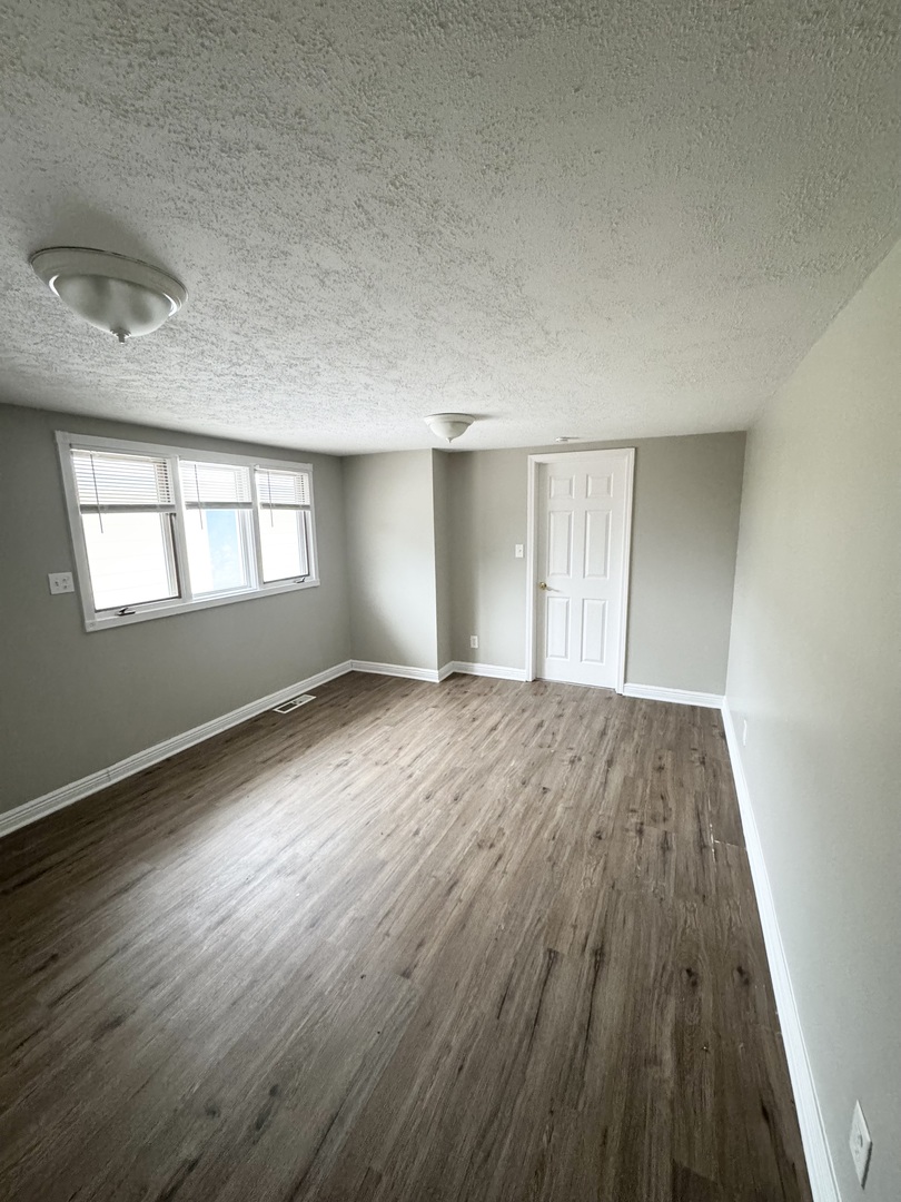 3006 Willardshire Road Joliet, IL 60431 - Photo 6 of 24