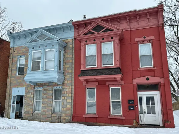 $1,800 | 1 Pawling Avenue, Unit 1, Troy, NY 12180