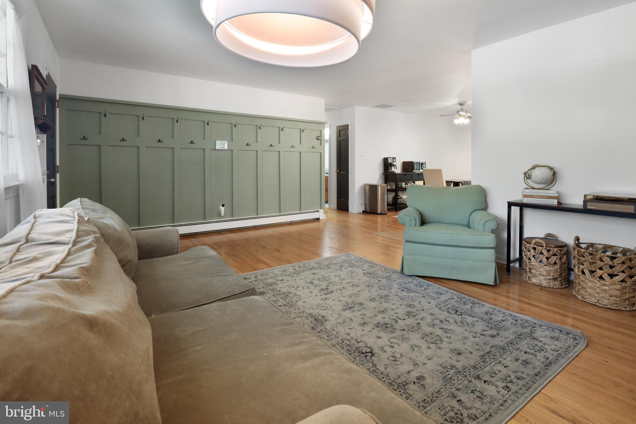 163 Hickory Corner Road Hightstown, NJ 08520 - Photo 11 of 36 Gallery Image 11