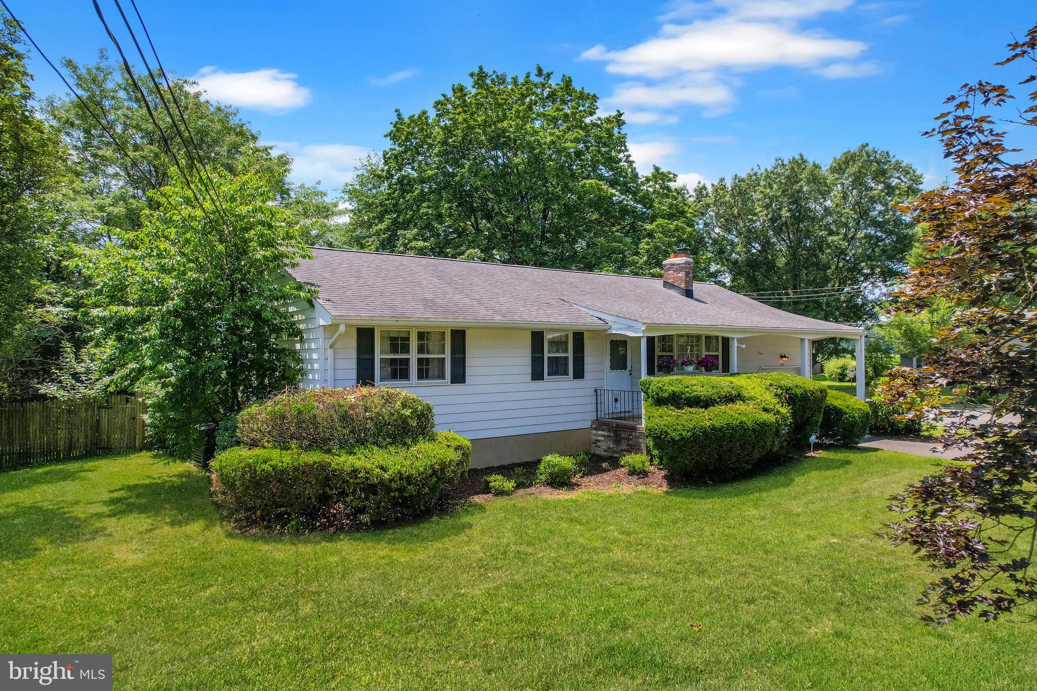 163 Hickory Corner Road Hightstown, NJ 08520 - Photo 2 of 36 Gallery Image 2