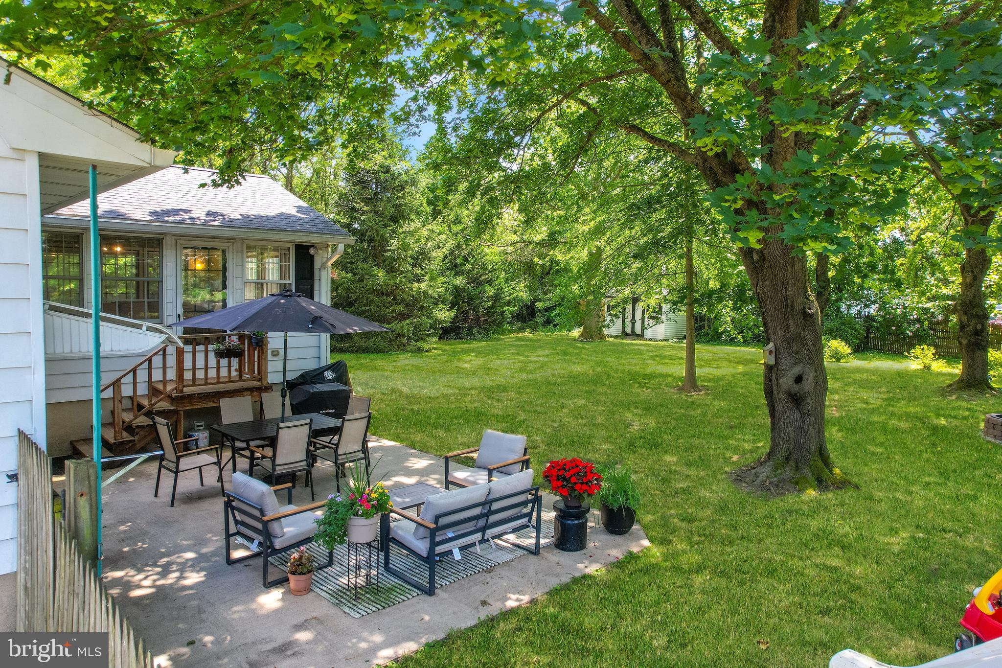 163 Hickory Corner Road Hightstown, NJ 08520 - Photo 5 of 36 Gallery Image 5