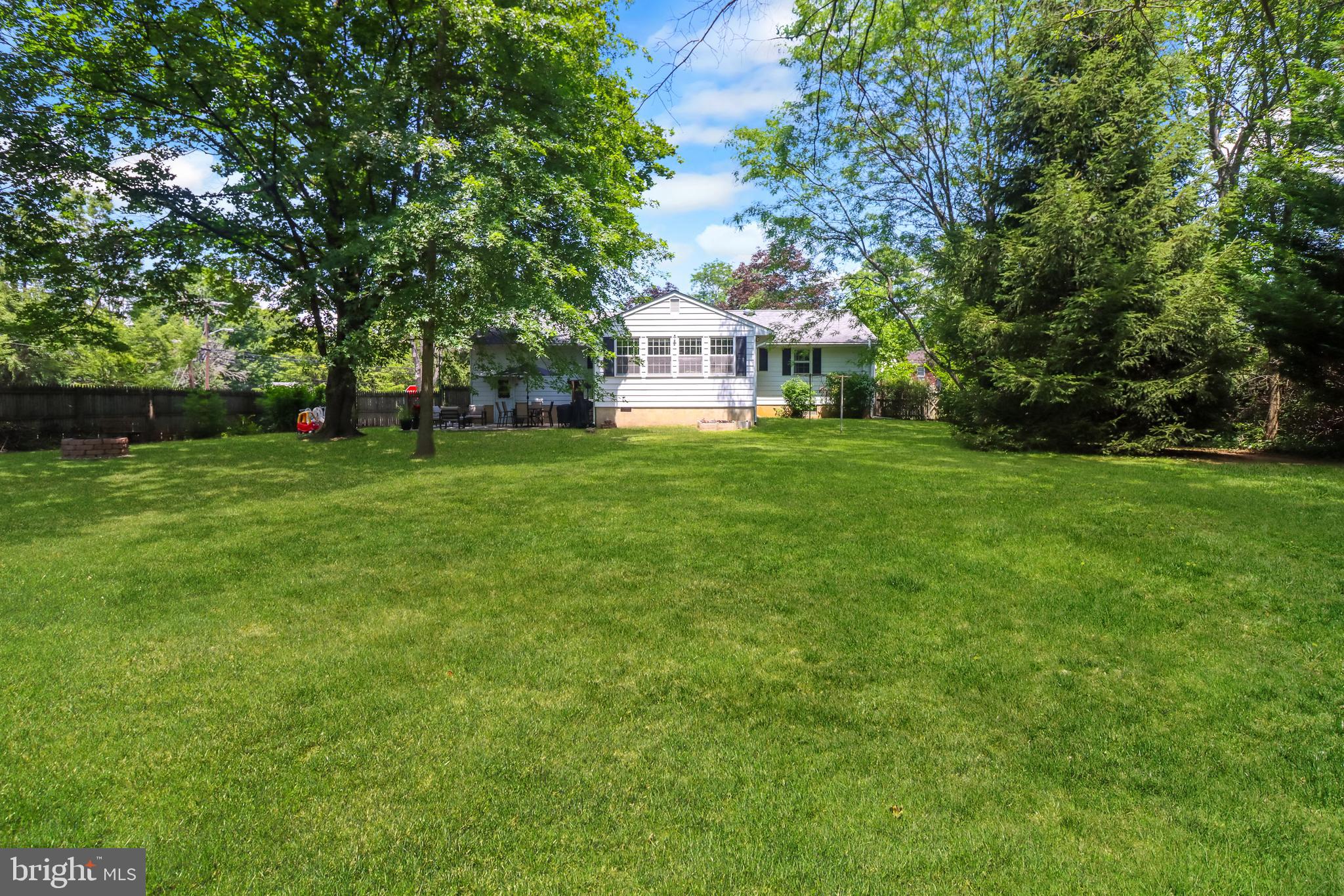 163 Hickory Corner Road Hightstown, NJ 08520 - Photo 6 of 36 Gallery Image 6
