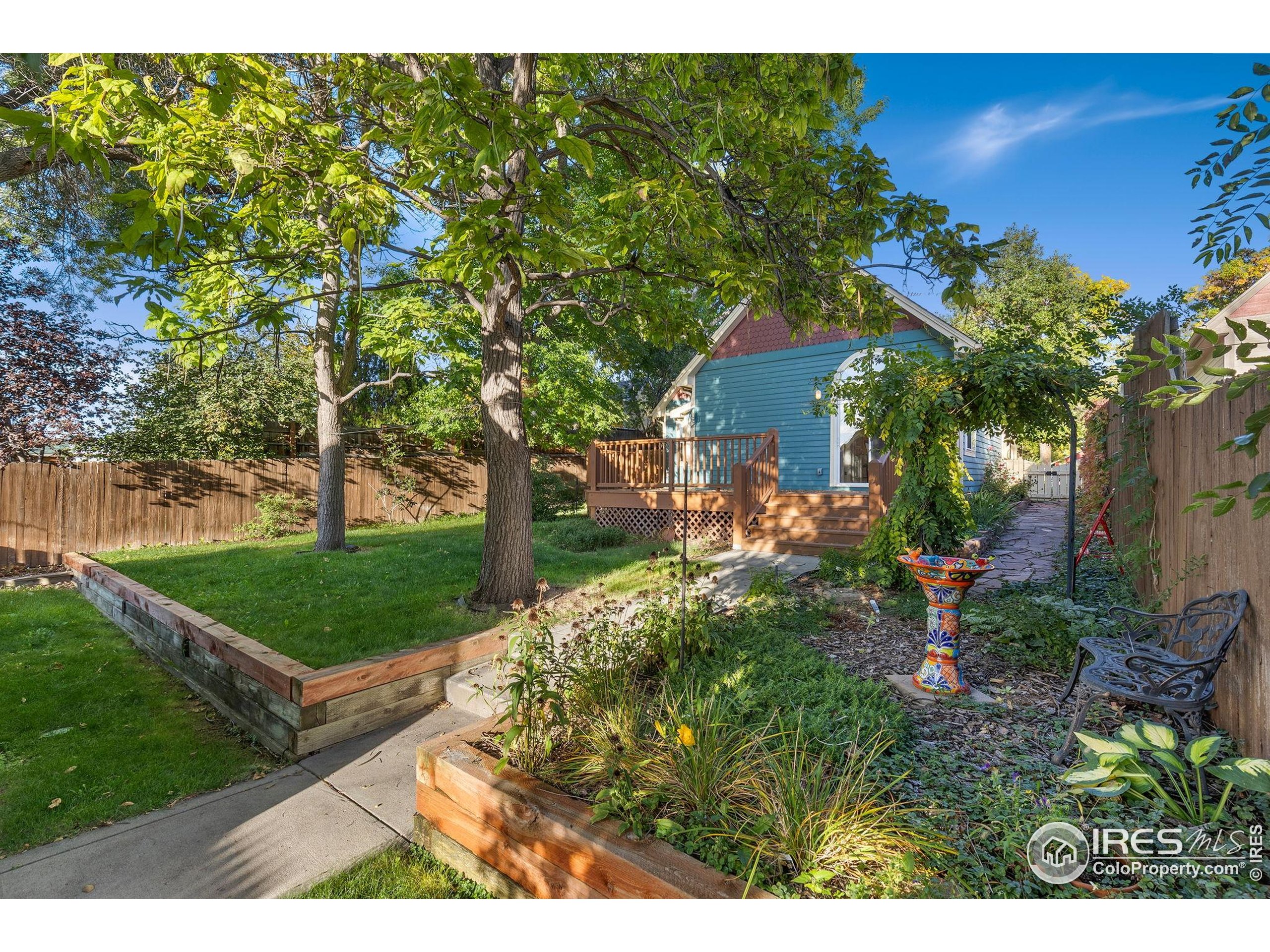 961 5th Street Berthoud, CO 80513 - Photo 26 of 35 a view of a backyard