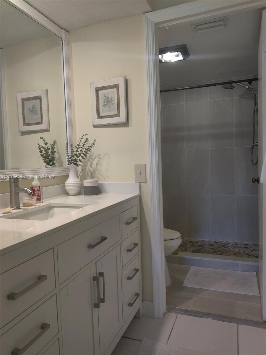 300 East Club Circle, Unit 108 Boca Raton, FL 33487 - Photo 15 of 30