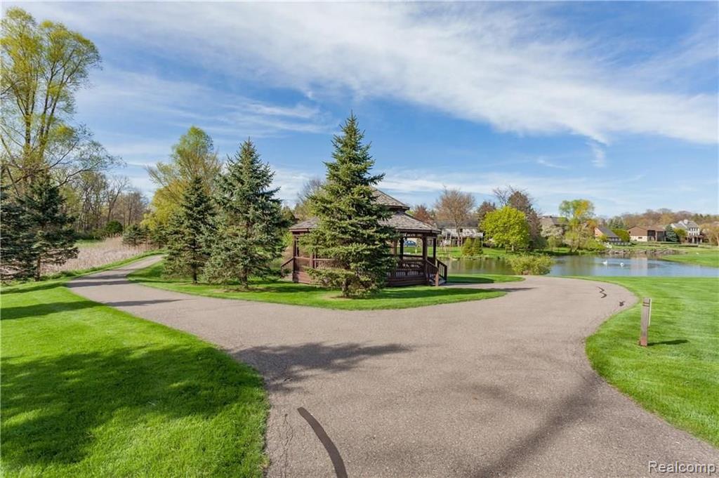 4213 Oak Arbor Crest Court Rochester, MI 48306 - Photo 28 of 30