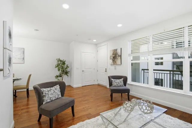 $849,998 | 2585 El Camino Real, Unit 313, Santa Clara, CA 95051