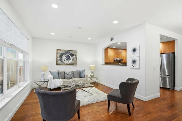 $849,998 | 2585 El Camino Real, Unit 313, Santa Clara, CA 95051