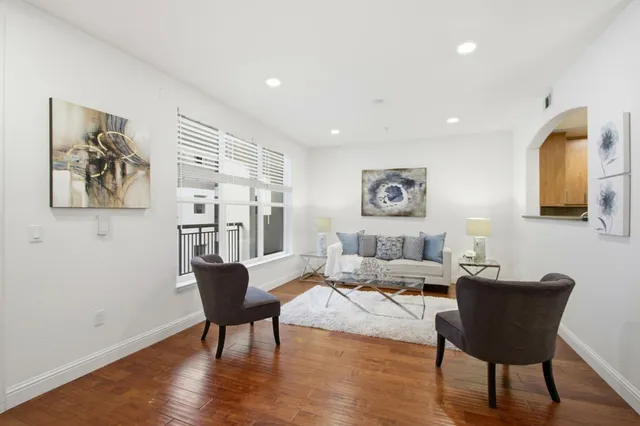 $849,998 | 2585 El Camino Real, Unit 313, Santa Clara, CA 95051