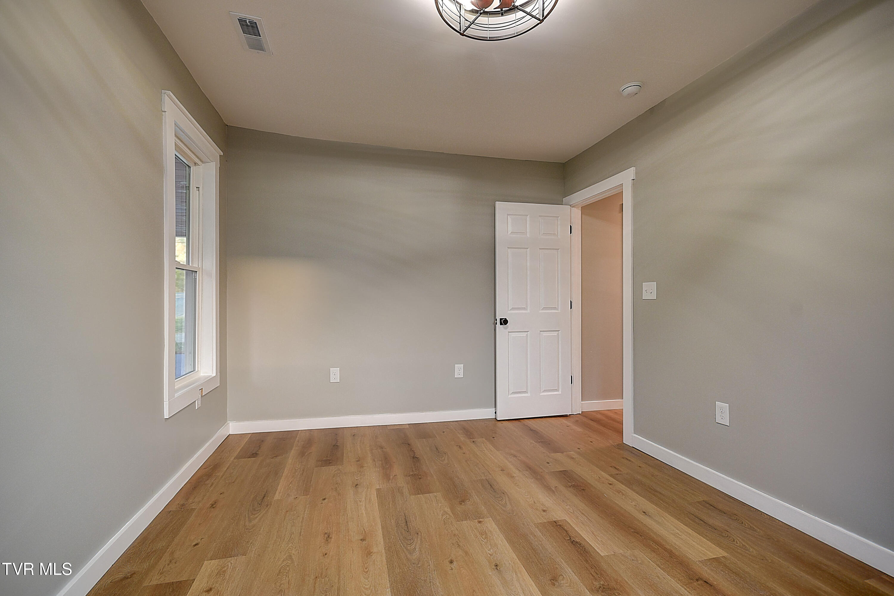 115 Shady View Road Kingsport, TN 37660 - Photo 27 of 37 28-print-115 Shady View CP-27