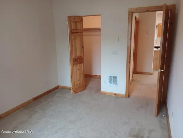 $318,500 | 29 C Chardonnay Drive, Blanchard, ID 83804