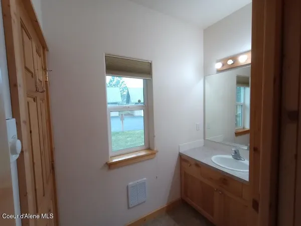 $318,500 | 29 C Chardonnay Drive, Blanchard, ID 83804